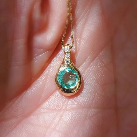 Communion by Joy Emerald Necklace - Picture 5 of 5